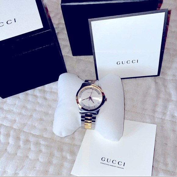 A watch - Picture 1 of 1